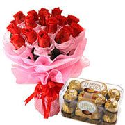 Long Lasting – Red Roses Bouquet with Ferrero Roc...