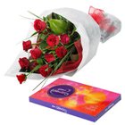 Delightful Cluster of Roses and Chocolates...