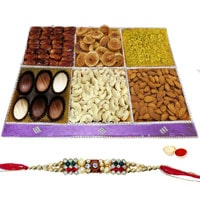 Zestful Marvel Dry Fruit and Chocolate Assemblage ...