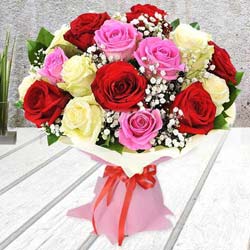 Breathless Luxury Mixed Rose Premium Bouquet...