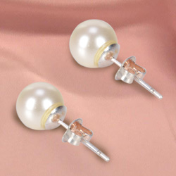 Off White Shaded Eye catching Genuine Pearl Tops E...