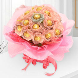Enchanting Delicacies Ferrero Roacher Chocolate Bouquet to Nadia Enchanting Delicacies Ferrero Roacher Chocolate Bouquet to Nadia