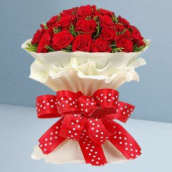 Heavenly Premium Bouquet of Gorgeous Roses to Burdwan Heavenly Premium Bouquet of Gorgeous Roses to Burdwan