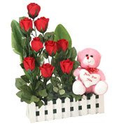 Artistic Nine Red Roses and a Teddy with Heart Artistic Nine Red Roses and a Teddy with Heart