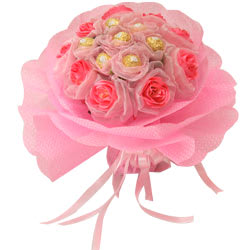 Silky Ferrero Rochers Passionate Love with Long Lasting Artificial Soft Pink Roses Silky Ferrero Rochers Passionate Love with Long Lasting Artificial Soft Pink Roses