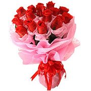 Exotic Appealing Charm of 15 Ever Lasting Red Roses Exotic Appealing Charm of 15 Ever Lasting Red Roses