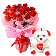Enchanting Red Rose Bouquet and a Teddy Bear with Heart Enchanting Red Rose Bouquet and a Teddy Bear with Heart