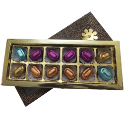 Delicious Box of 12 pcs Assorted Homemade Chocolate Delicious Box of 12 pcs Assorted Homemade Chocolate