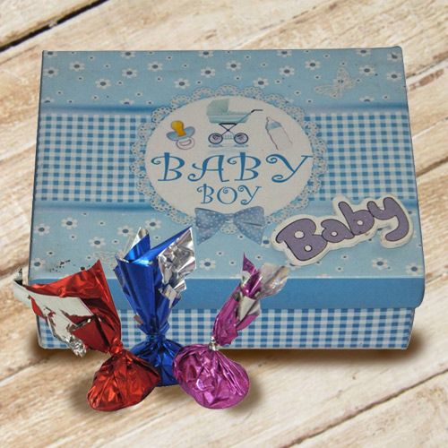 Tempting Baby Boy Homemade Chocolate Gift Box Tempting Baby Boy Homemade Chocolate Gift Box