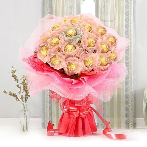 Enchanting Delicacies Mothers Day Ferrero Roacher Chocolate Bouquet Enchanting Delicacies Mothers Day Ferrero Roacher Chocolate Bouquet