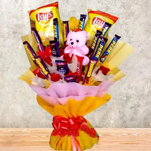 Wonderful Bouquet of Chocolates Chips N Teddy