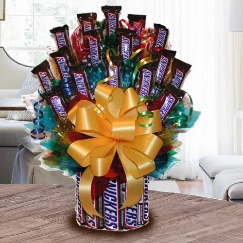 Exquisite Tower Arrangement of Snickers