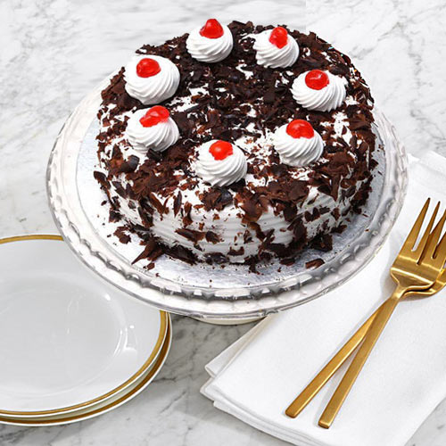 Delicious Black Forest Cake from Taj or 5 Star Hotel Bakery Delicious Black Forest Cake from Taj or 5 Star Hotel Bakery
