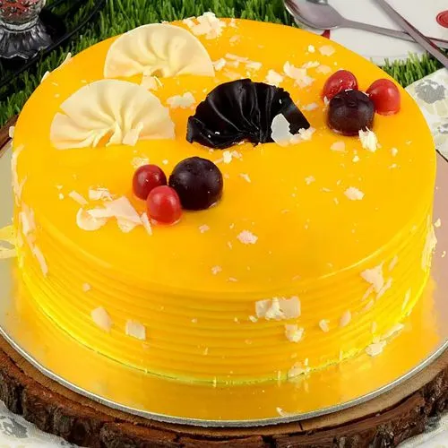 Delectable Eggless Mango Cake Delight