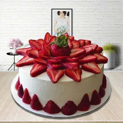 Deliver Delectable Strawberry Cake