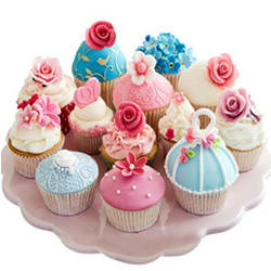 Pleasurable Gobble Cup Cake Assemblage Pleasurable Gobble Cup Cake Assemblage