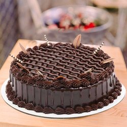 Euphoric Delight 1 Lb Chocolate Cake from 3/4 Star Bakery Euphoric Delight 1 Lb Chocolate Cake from 3/4 Star Bakery