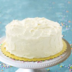 Extra Creamy 1 Lb Vanilla Cake from 3/4 Star Bakery Extra Creamy 1 Lb Vanilla Cake from 3/4 Star Bakery