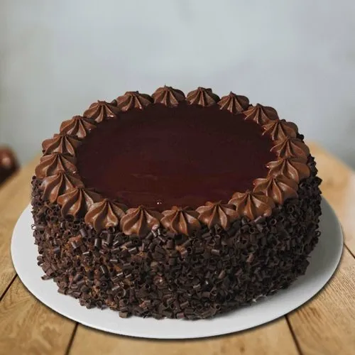 Scrumptious Chocolate Flavoured 1 Lb Eggless Cake from 3/4 Star Bakery
