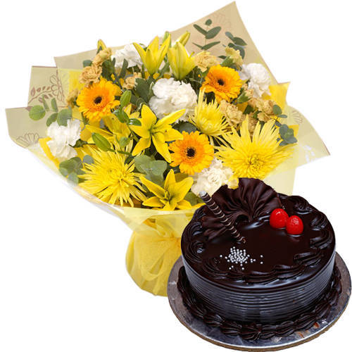 Brilliant Mixed Flower Hand Bunch with Chocos Truffle Cake Brilliant Mixed Flower Hand Bunch with Chocos Truffle Cake
