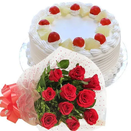 Deliver Roses Bouquet N Pineapple Flavor Cake