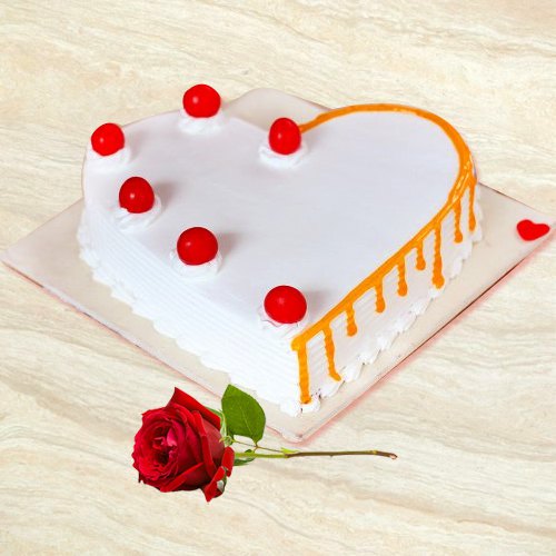 Book Vanilla Cake in Heart-Shape with Single Rose Book Vanilla Cake in Heart-Shape with Single Rose
