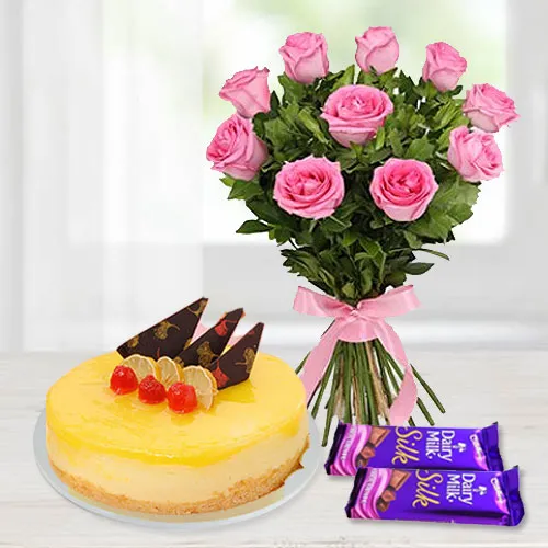 Sumptuous Cheese Cake with Rose Bouquet N Cadbury