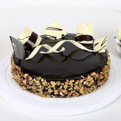 Wonderful Choco-Walnut Delight Cake
