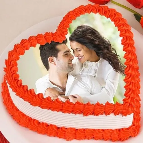 Sublime Kiss Day Gift of Heart Shape Photo Cake