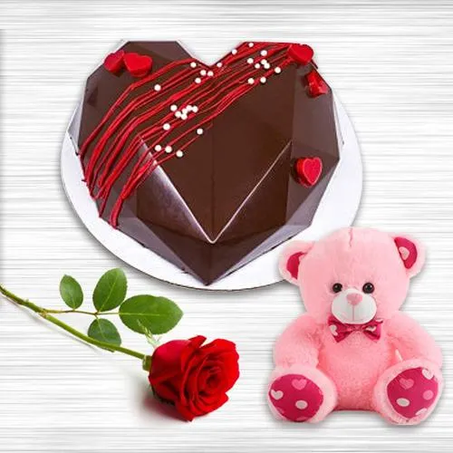 Remarkable Heart Shape Smash Cake with Red Rose n Teddy