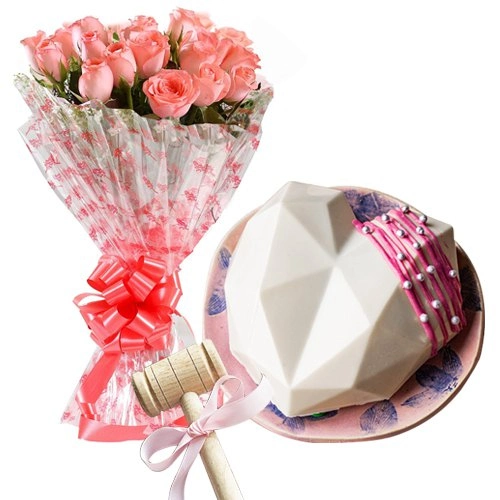 Delectable White Heart Hammer Cake with Pink Rose Bouquet