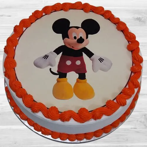 Lip-Smacking Mickey Designed Cake for Birthday