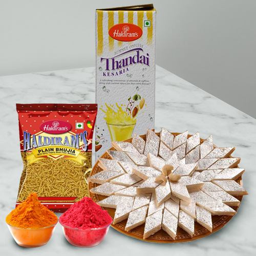 Opulent Haldirams Gift Hamper Opulent Haldirams Gift Hamper
