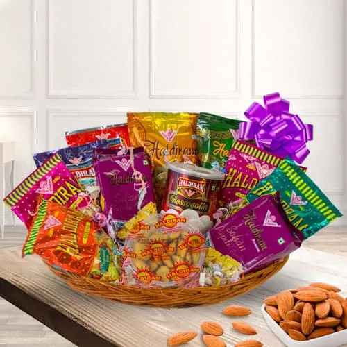 Tasty Haldirams Sweet n Sour Gift Hamper