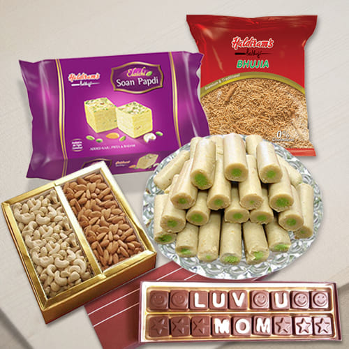 Wholesome Gift Hamper for Mother's Day Celebration Wholesome Gift Hamper for Mother's Day Celebration