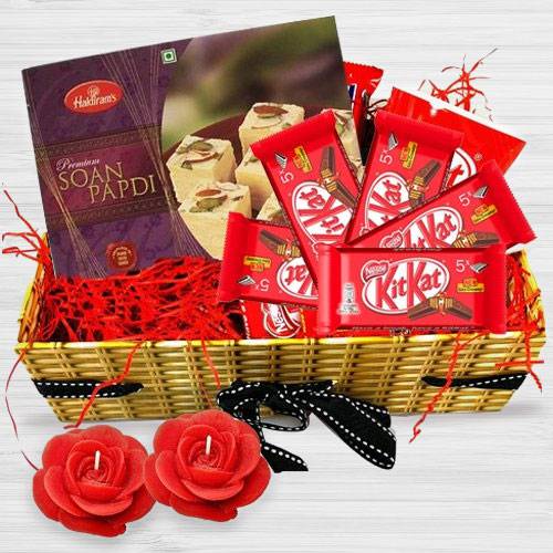 Enchanting Festive Seasons Gift Basket Enchanting Festive Seasons Gift Basket
