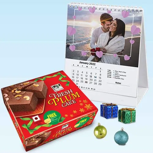 Perfect Personalized 2022 Desk Calendar with Plum Cake
