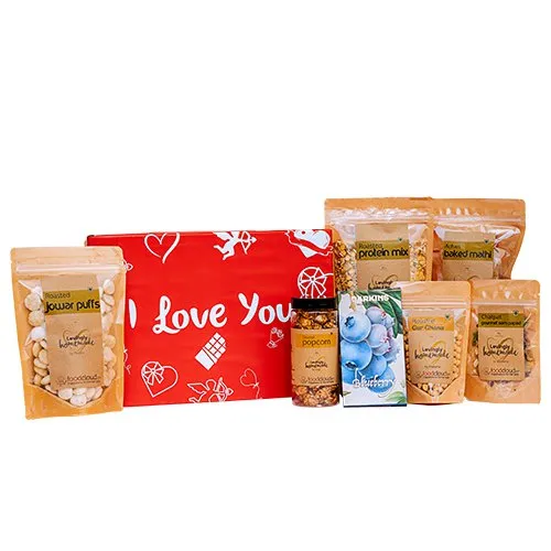 Delicious Gourmet Gift Hamper for V-Day