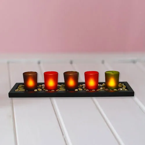 Visually Stimulating Christmas Candles with Festive Spirit
