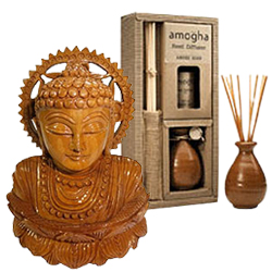 Handsome Presentation of New Year Gift Items Handsome Presentation of New Year Gift Items
