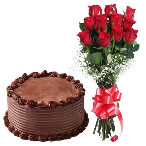 Online Combo of Red Roses N Chocolate Cake