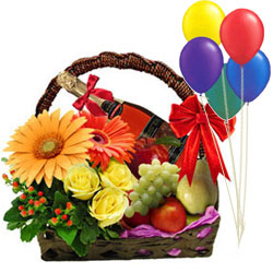 Remarkable Celebration Treat with Fresh Fruits Remarkable Celebration Treat with Fresh Fruits