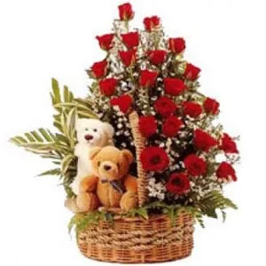 Order Arrangement of Red Roses with Twin Teddy