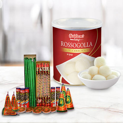 Scintillating Hamper of Haldiram Rasgulla and Crackers Scintillating Hamper of Haldiram Rasgulla and Crackers