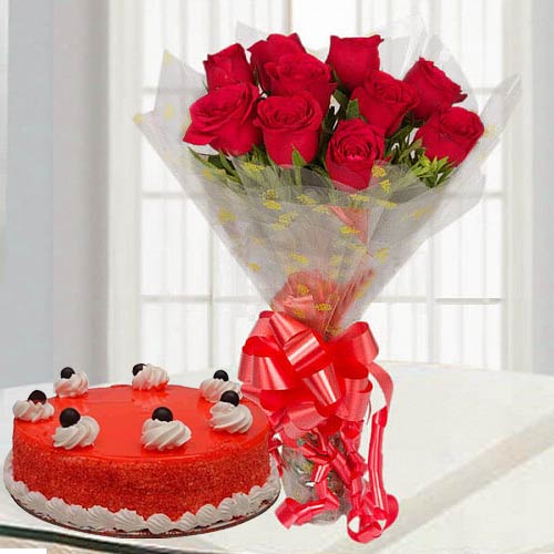Deliver Red Roses Bouquet N Red Velvet Cake Online Deliver Red Roses Bouquet N Red Velvet Cake Online