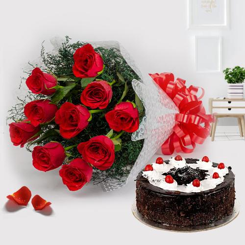 Charming 12 Red Roses with 1/2 Kg Black Forest Cake Charming 12 Red Roses with 1/2 Kg Black Forest Cake