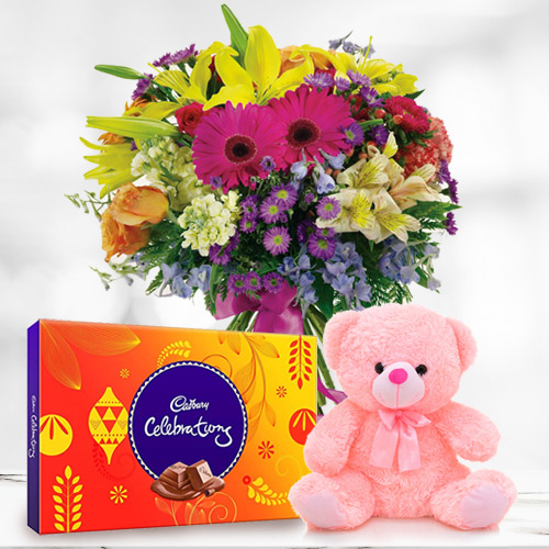 Online Mixed Flower in a Vase with Chocolate and Teddy Online Mixed Flower in a Vase with Chocolate and Teddy