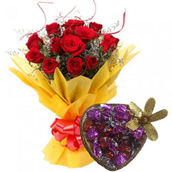 Special Heart-Shape Handmade Chocolate with Red Roses Bouquet Special Heart-Shape Handmade Chocolate with Red Roses Bouquet
