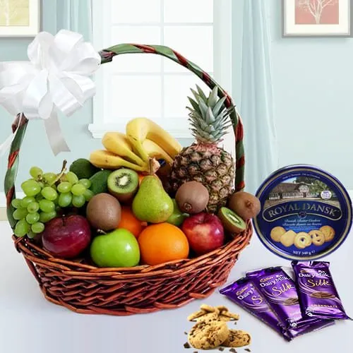 Online Danish Cookies N Chocolate Gift Basket with Fruits