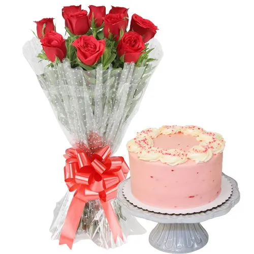 Online Strawberry Cakes with Rose Bouquet for Birthday